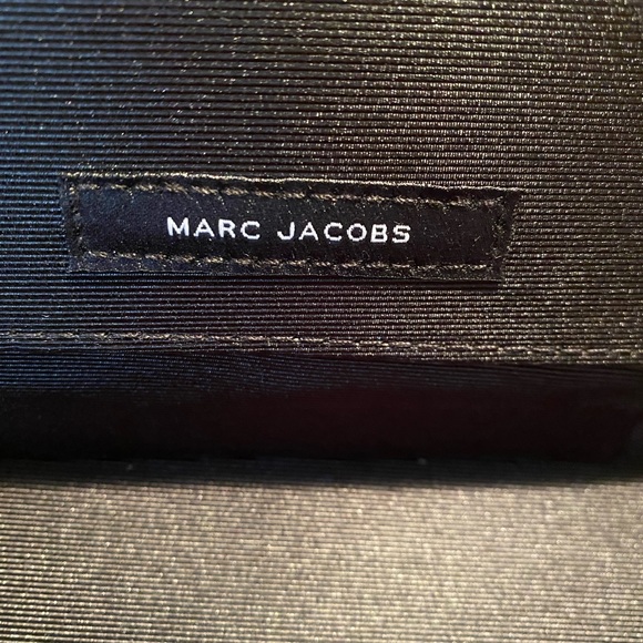 Marc Jacobs Cosmetic Case/Clutch - Picture 12 of 13
